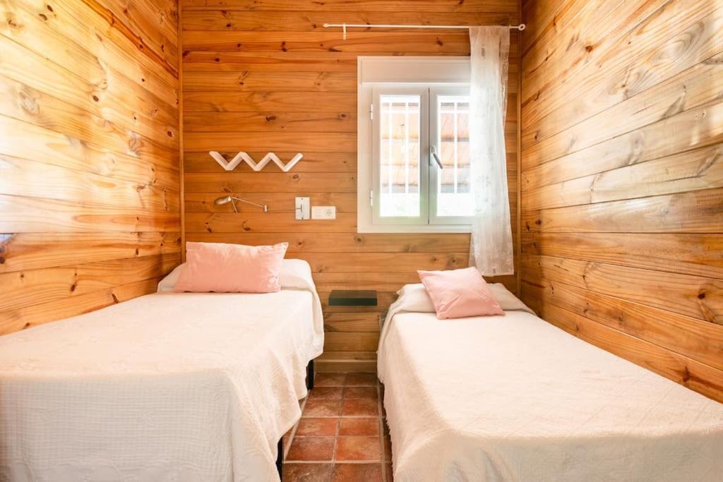 Вілла Casa De Madera Del Turullote Есіха Екстер'єр фото